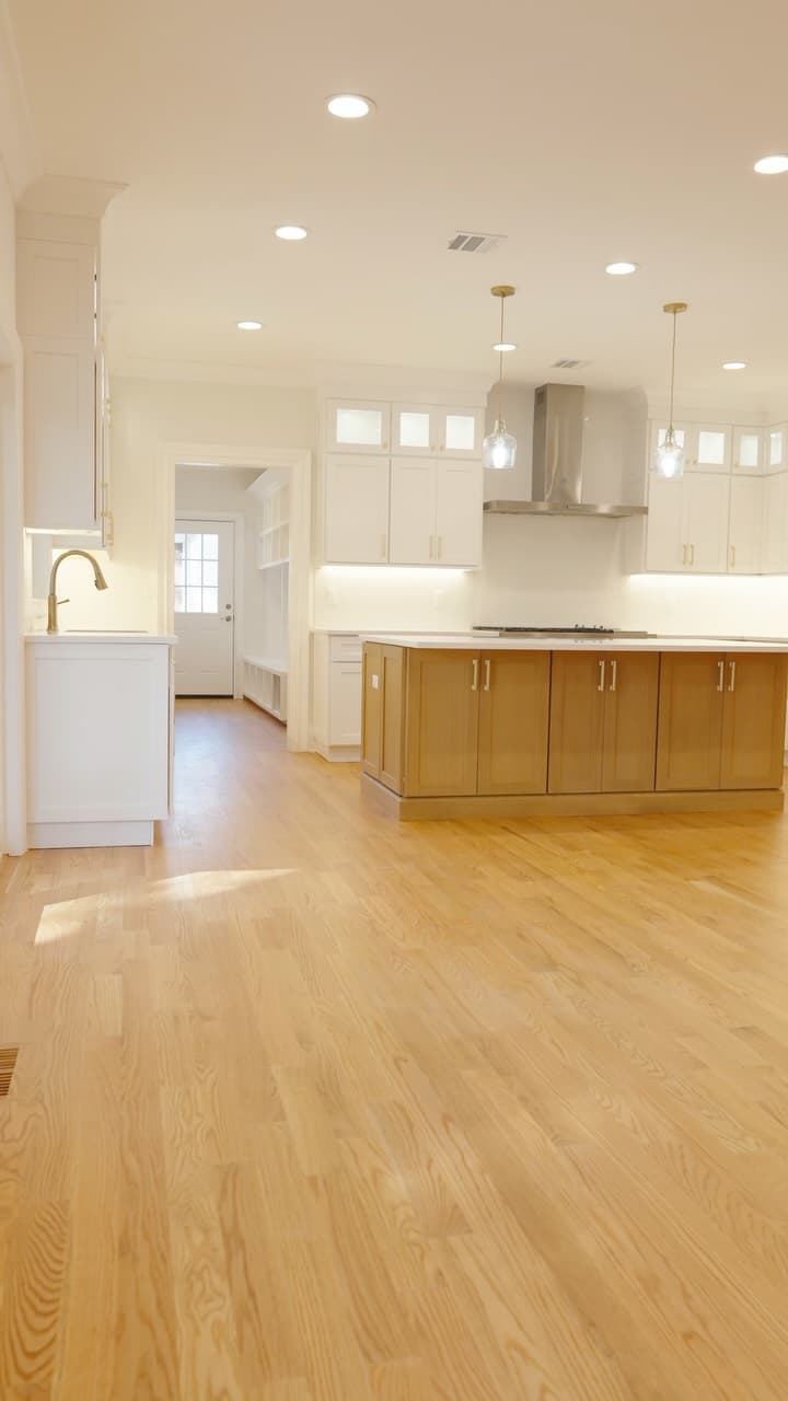 There’s just something about freshly finished floors ✨ That clean look, smooth finish, and fresh feeling completely changes the space. Nothing better than seeing your floors loo...