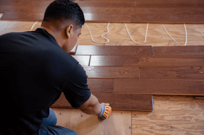 LVT, SPC, Laminate, or Wood: Which Flooring Best Suits Your Home? (card)